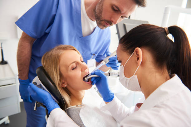 Best Teeth Whitening  in Meridian Hills, IN